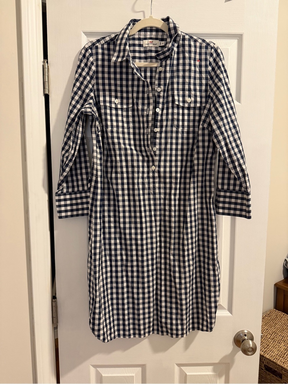 Vineyard Vines Gingham navy blue shift dress with belt